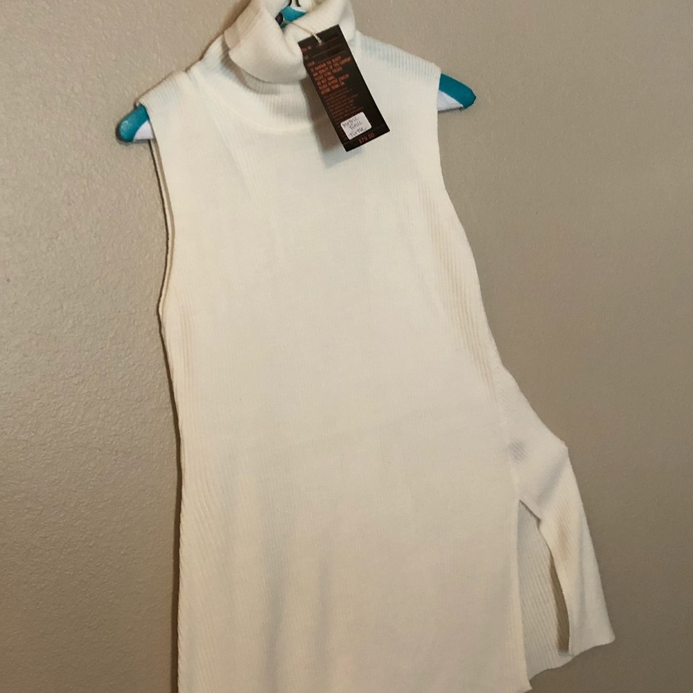 White sleeveless turtle neck dress/tunic